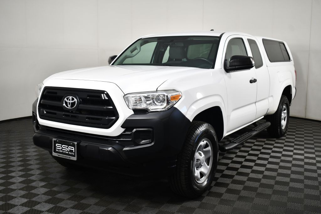 2016 Toyota Tacoma Image 1