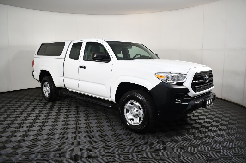 2016 Toyota Tacoma Image 4