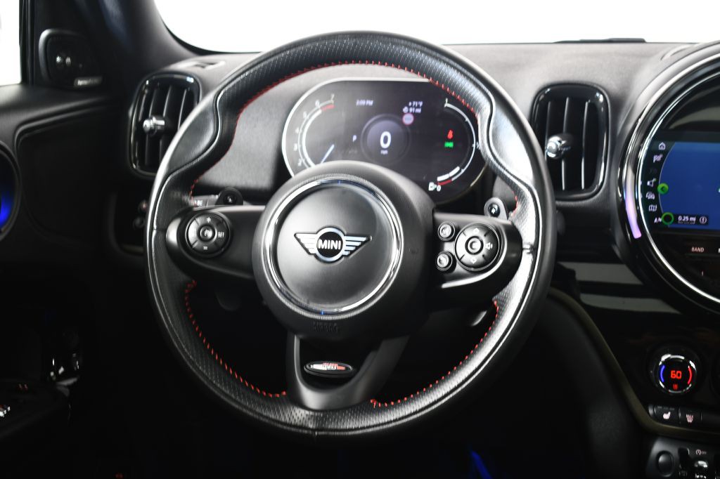 2021 MINI Cooper Image 19