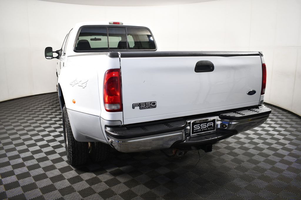 2002 Ford F-350 Image 10