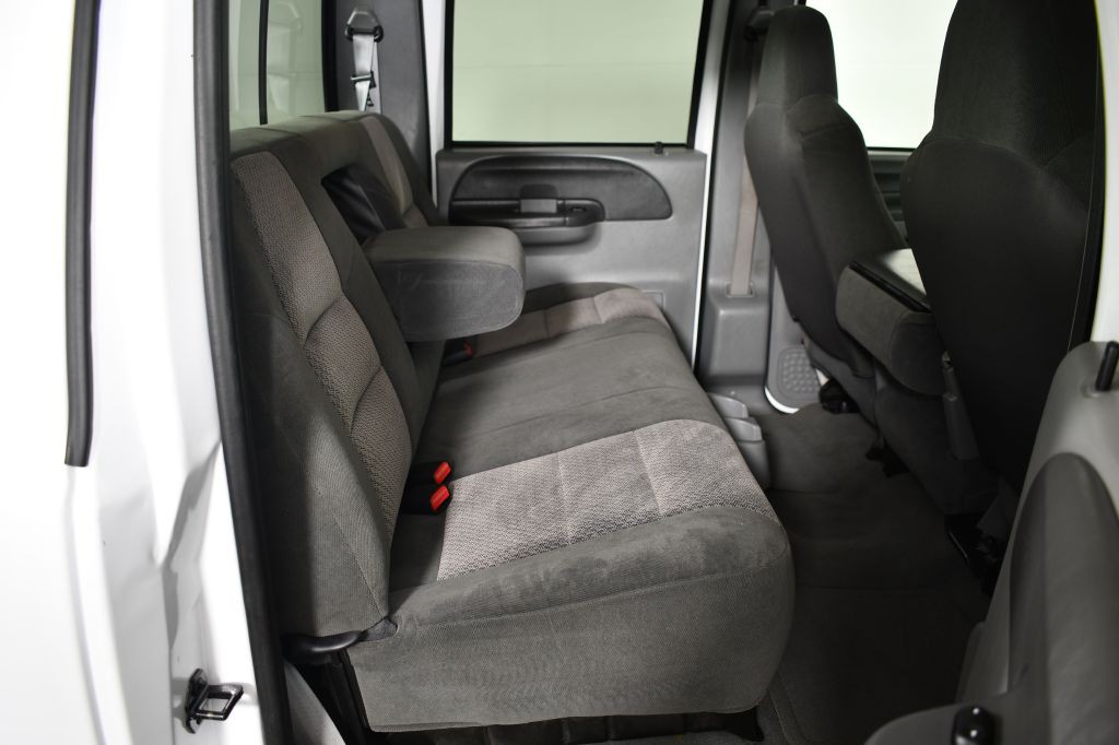 2002 Ford F-350 Image 21