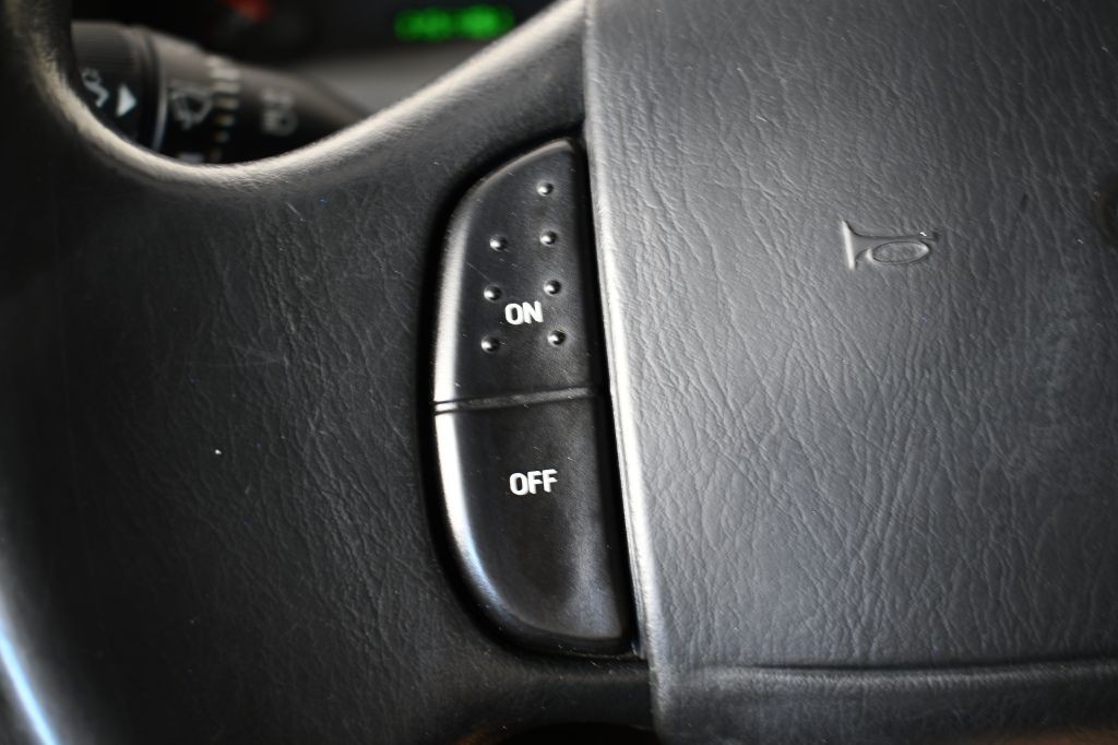2002 Ford F-350 Image 25