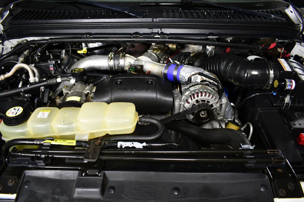 2002 Ford F-350 Image 38