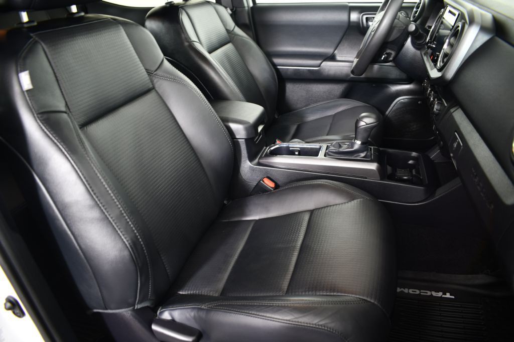 2019 Toyota Tacoma Image 22