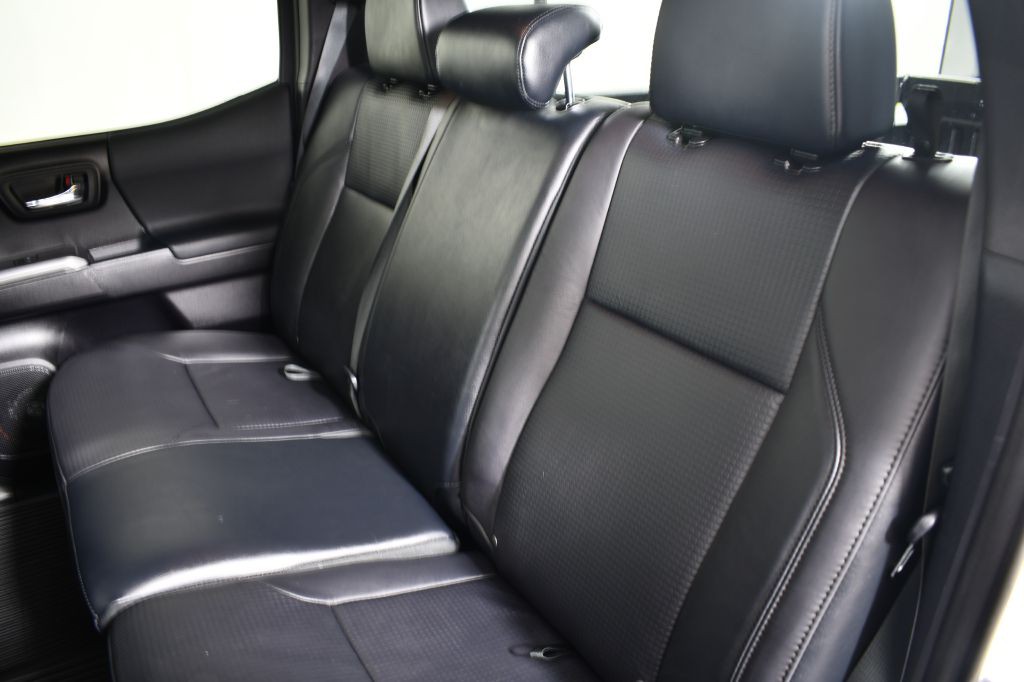 2019 Toyota Tacoma Image 26