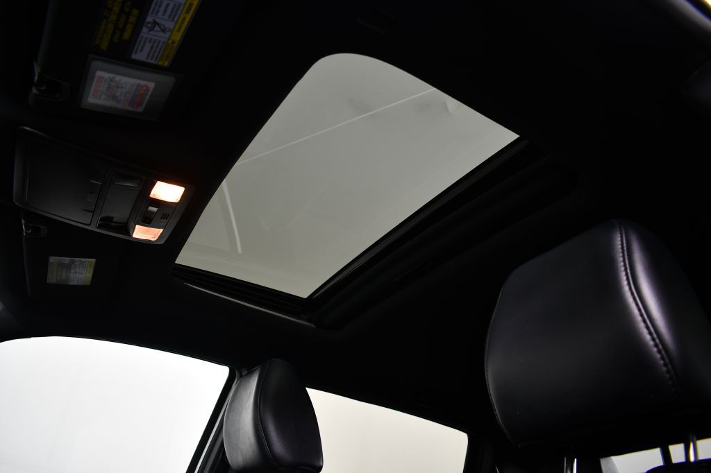 2019 Toyota Tacoma Image 27