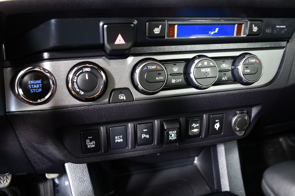 2019 Toyota Tacoma Image 34