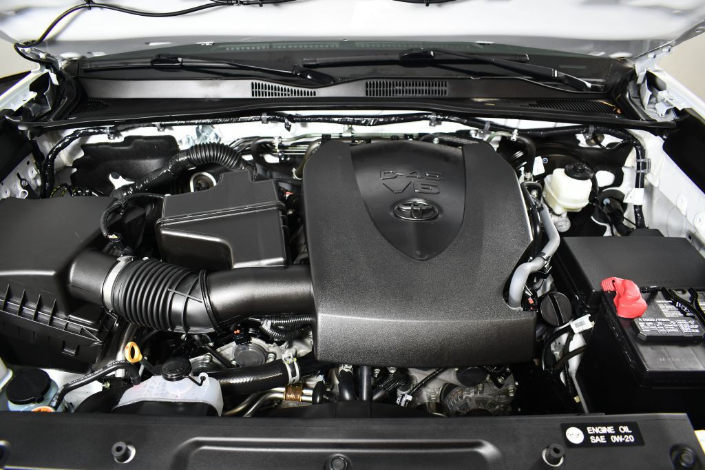 2019 Toyota Tacoma Image 47