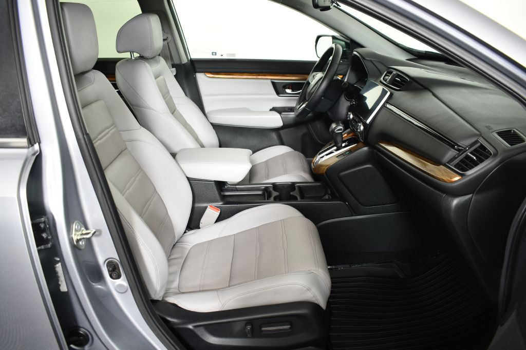 2017 Honda CR-V Image 24