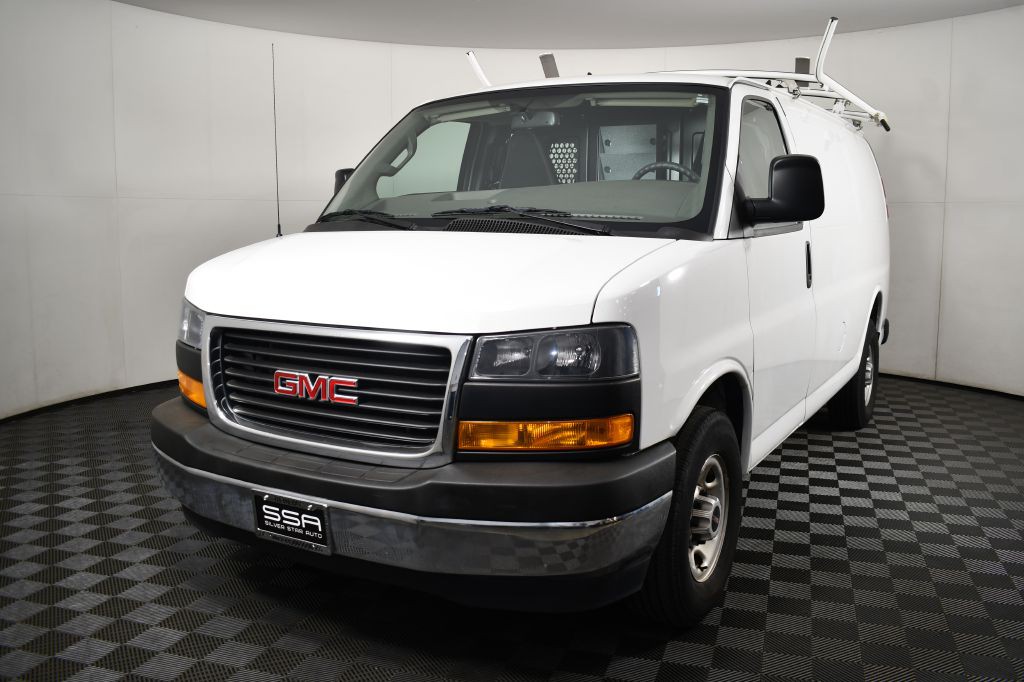 2019 GMC Savana Image 1