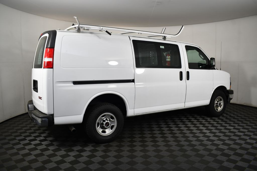 2019 GMC Savana Image 7