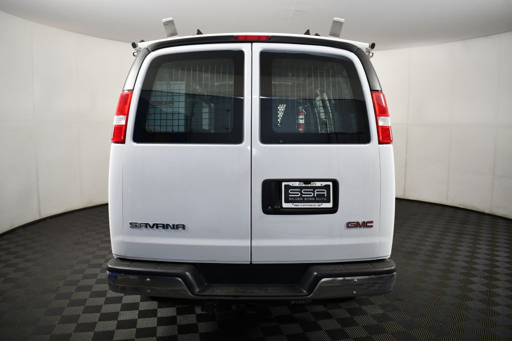 2019 GMC Savana Image 9