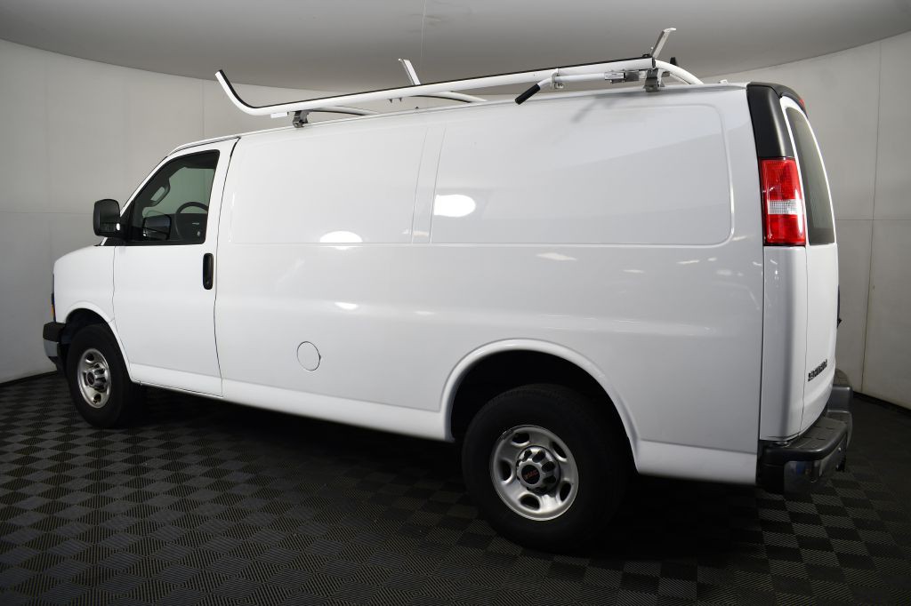 2019 GMC Savana Image 11