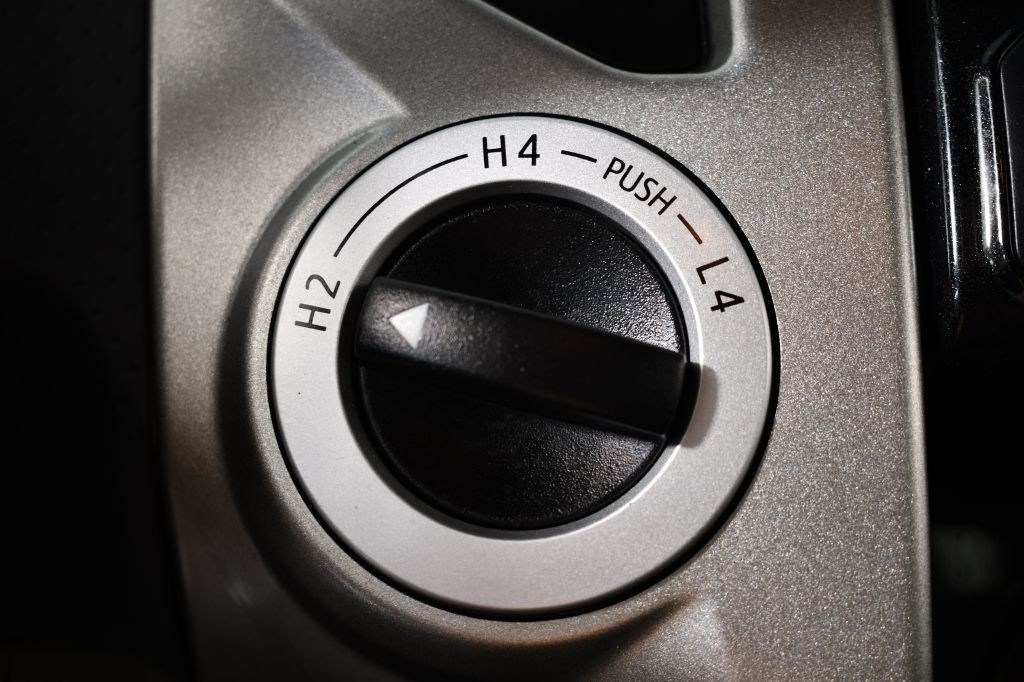 2015 Toyota Tacoma Image 33
