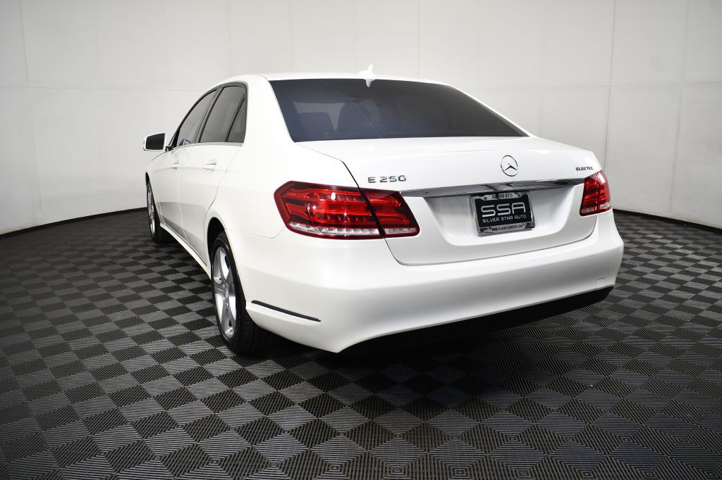 2015 Mercedes-Benz E-Class Image 9