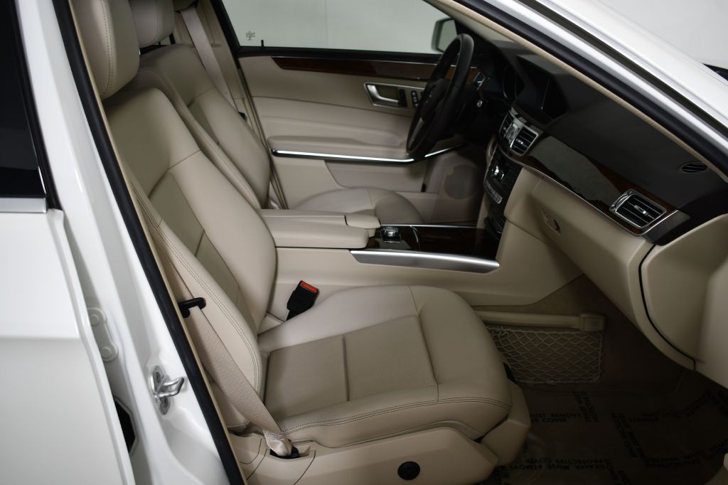 2015 Mercedes-Benz E-Class Image 22