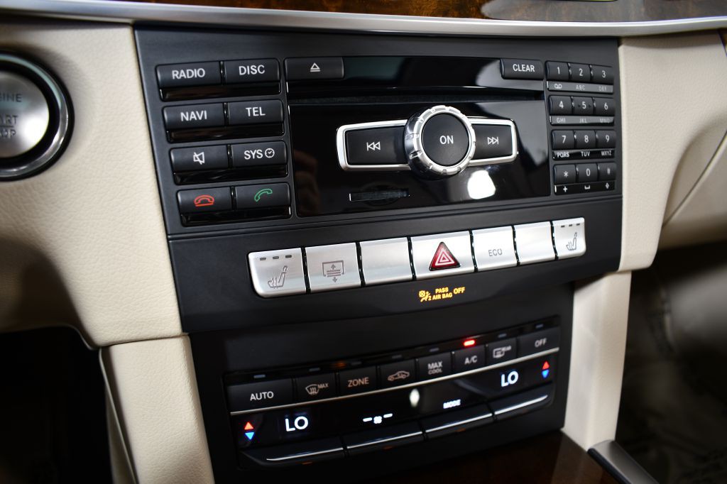 2015 Mercedes-Benz E-Class Image 37