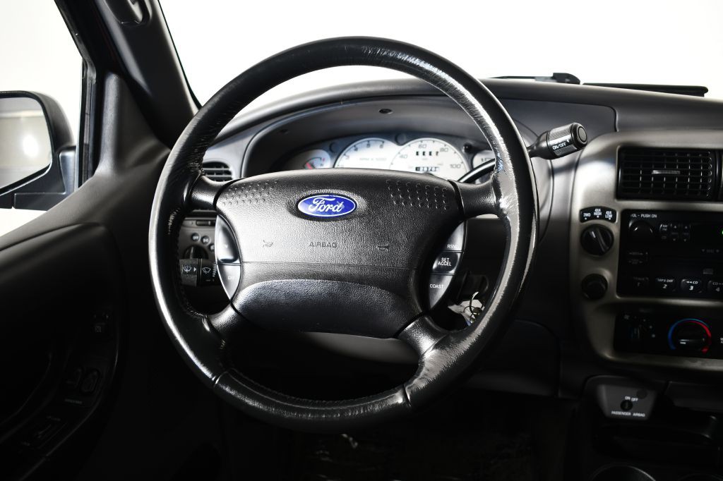 2003 Ford Ranger Image 32