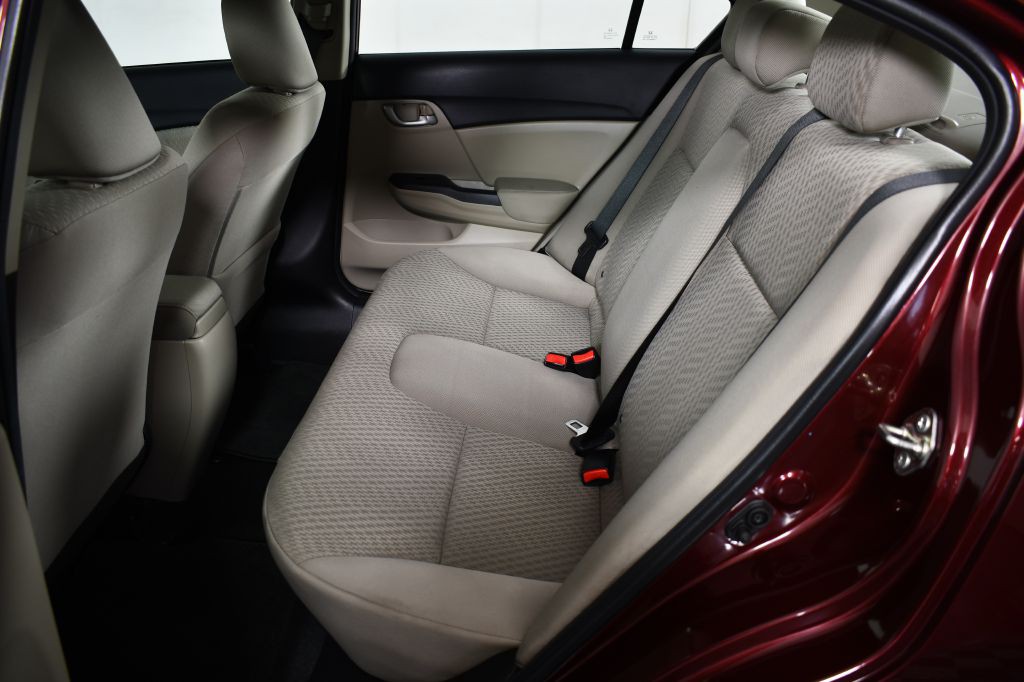 2014 Honda Civic Image 24
