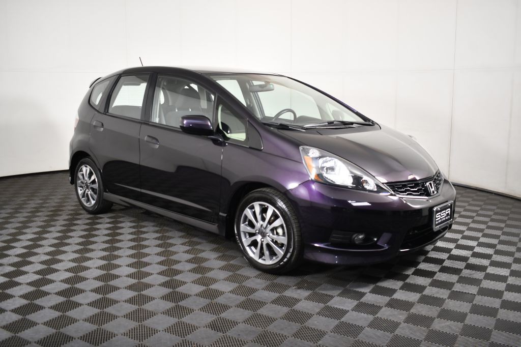 2013 Honda Fit Image 4