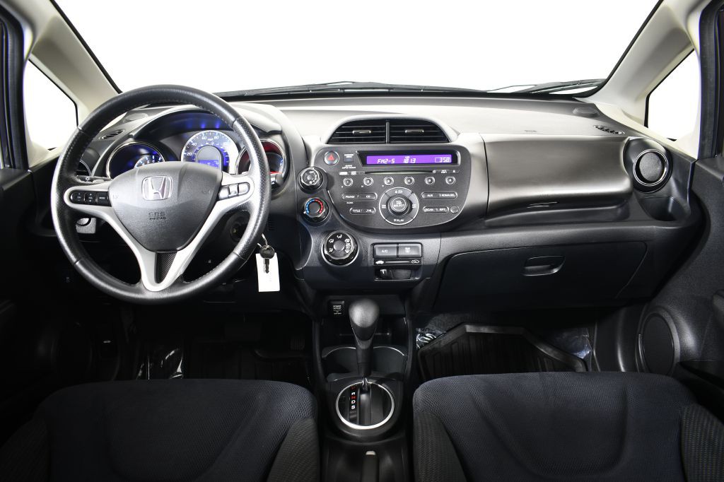 2013 Honda Fit Image 15