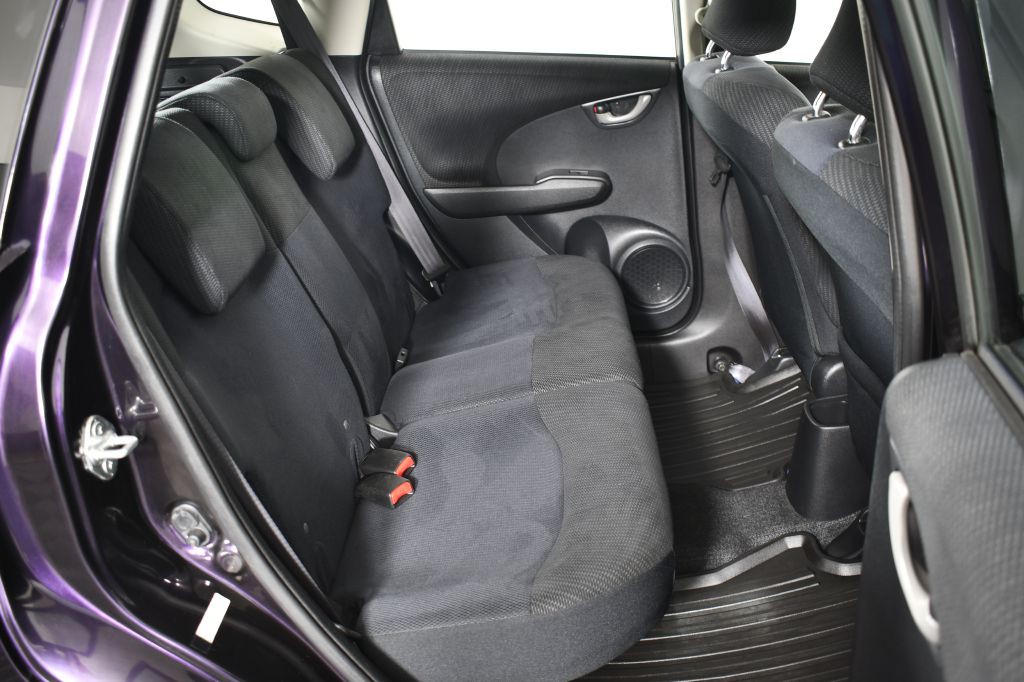 2013 Honda Fit Image 23