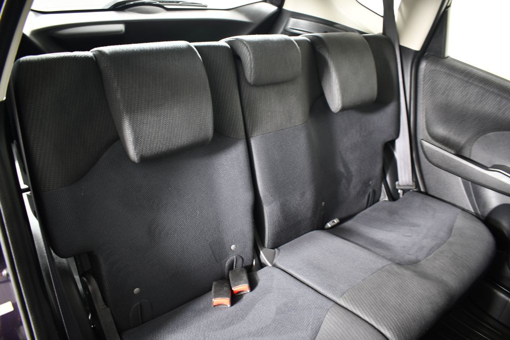 2013 Honda Fit Image 24