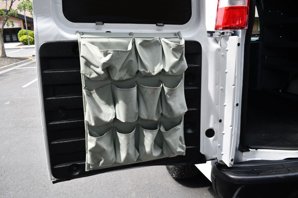 2016 Chevrolet Express Image 13