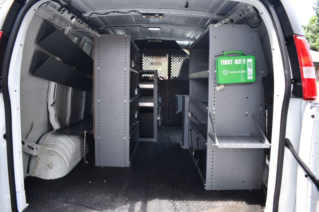 2016 Chevrolet Express Image 15