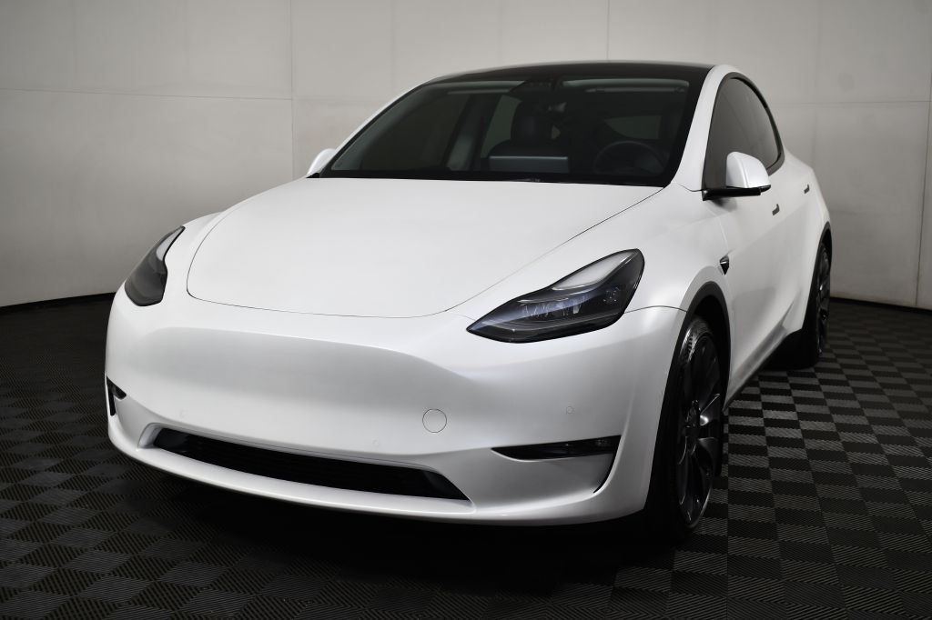 2022 Tesla Model Y Image 1