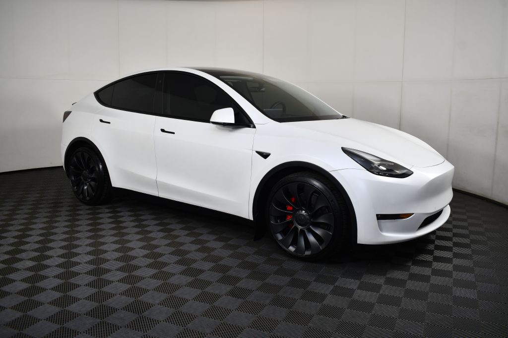2022 Tesla Model Y Image 4