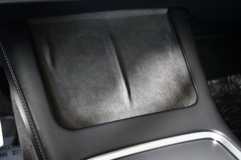 2022 Tesla Model Y Image 36