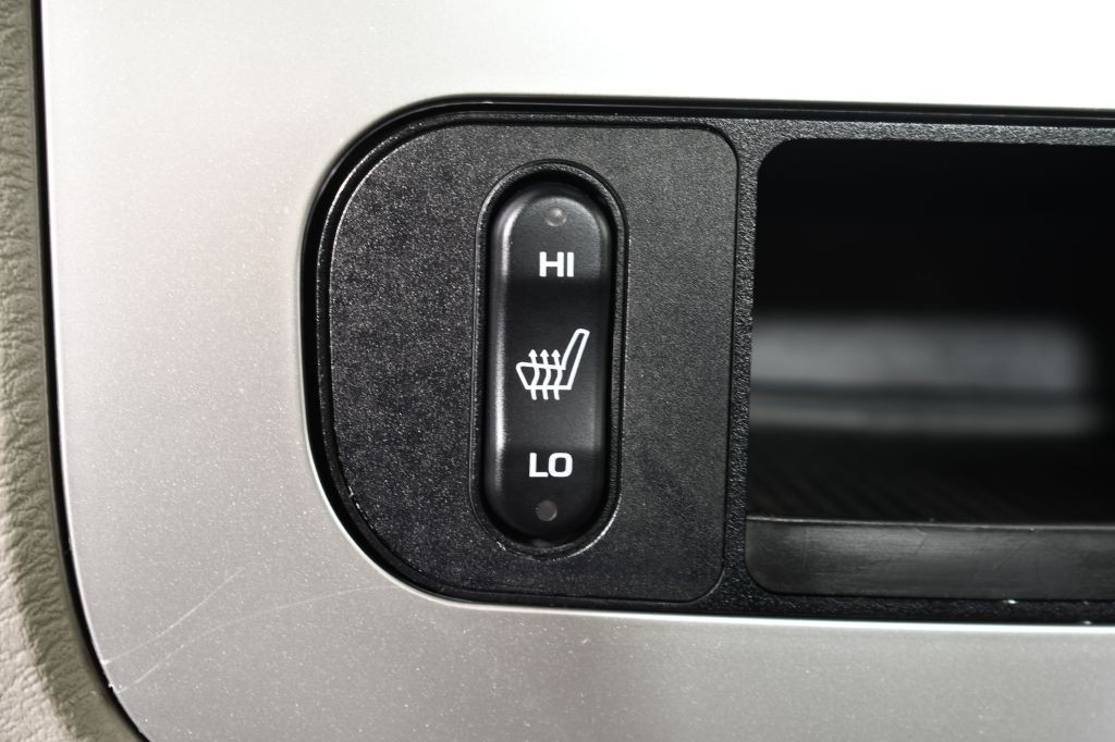 2004 Dodge Ram 2500 Image 39