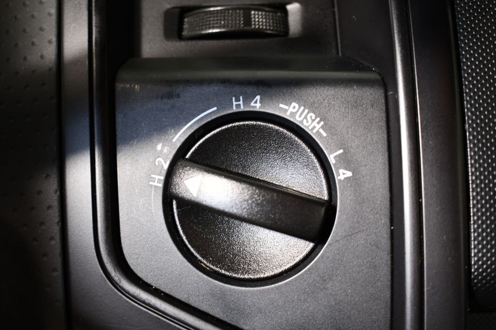 2008 Toyota Tacoma Image 38