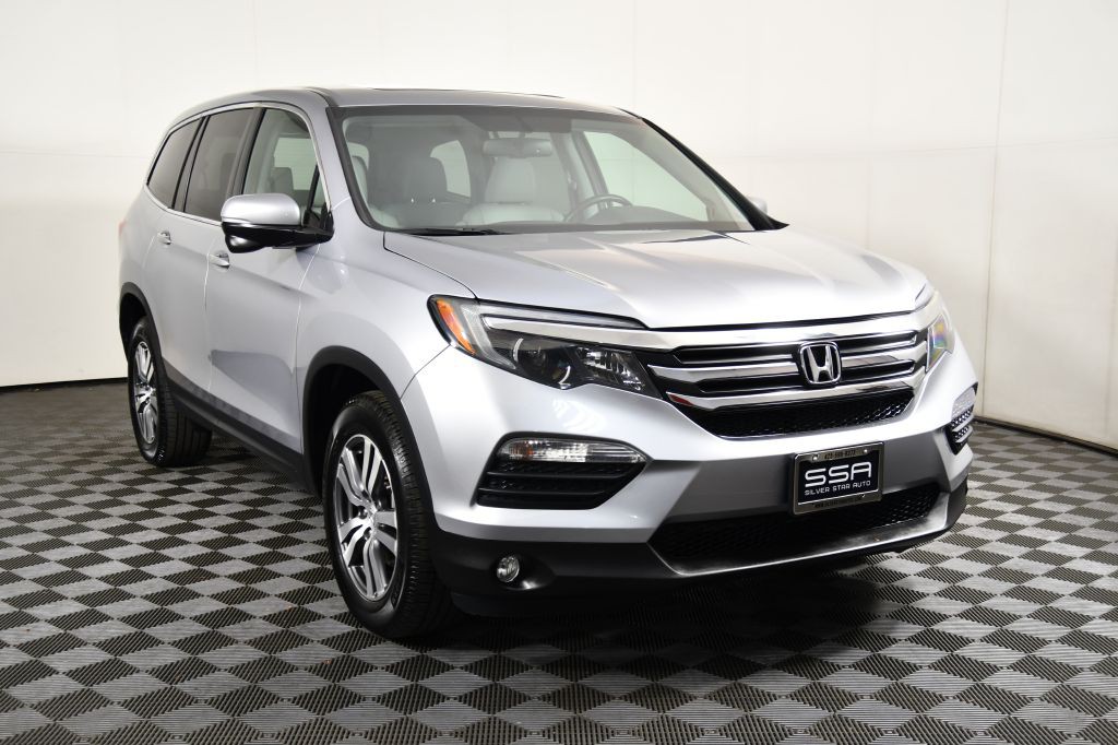 2017 Honda Pilot Image 3