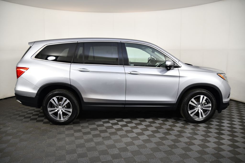 2017 Honda Pilot Image 5