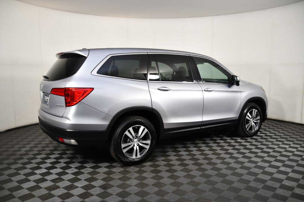 2017 Honda Pilot Image 6