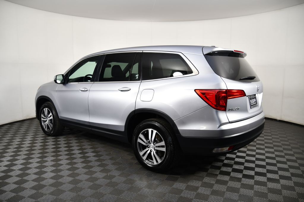 2017 Honda Pilot Image 10
