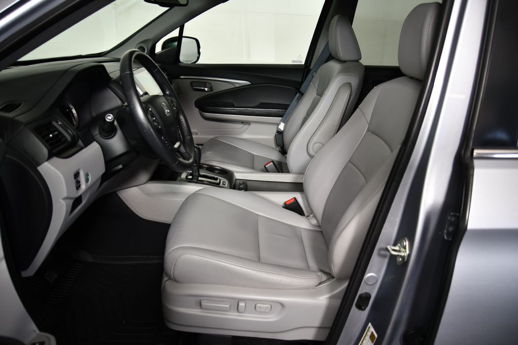 2017 Honda Pilot Image 19