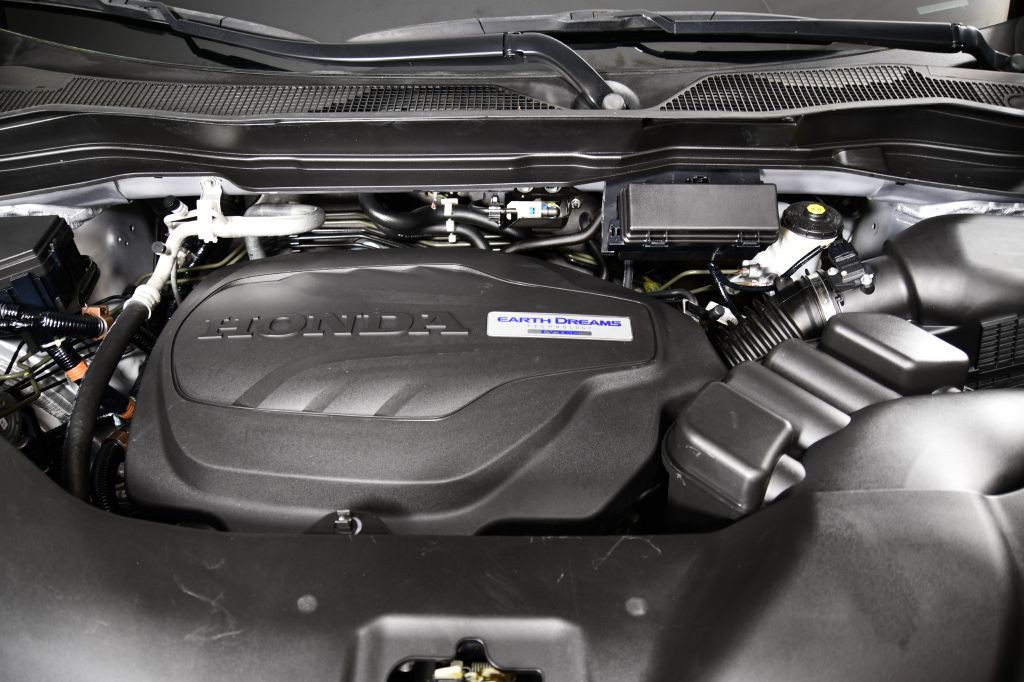 2017 Honda Pilot Image 47