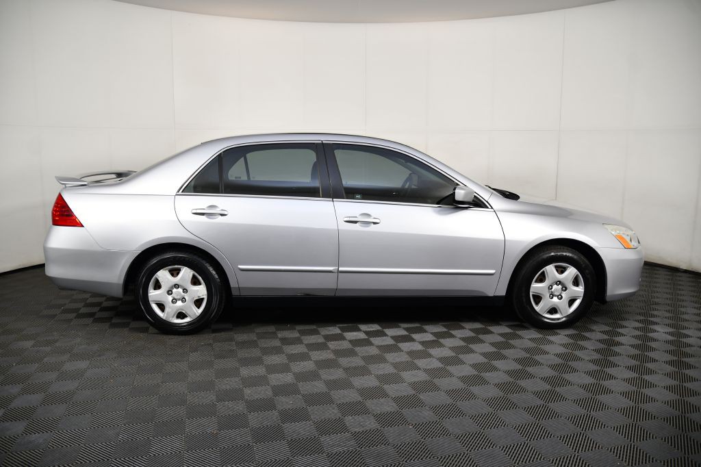 2007 Honda Accord Image 6