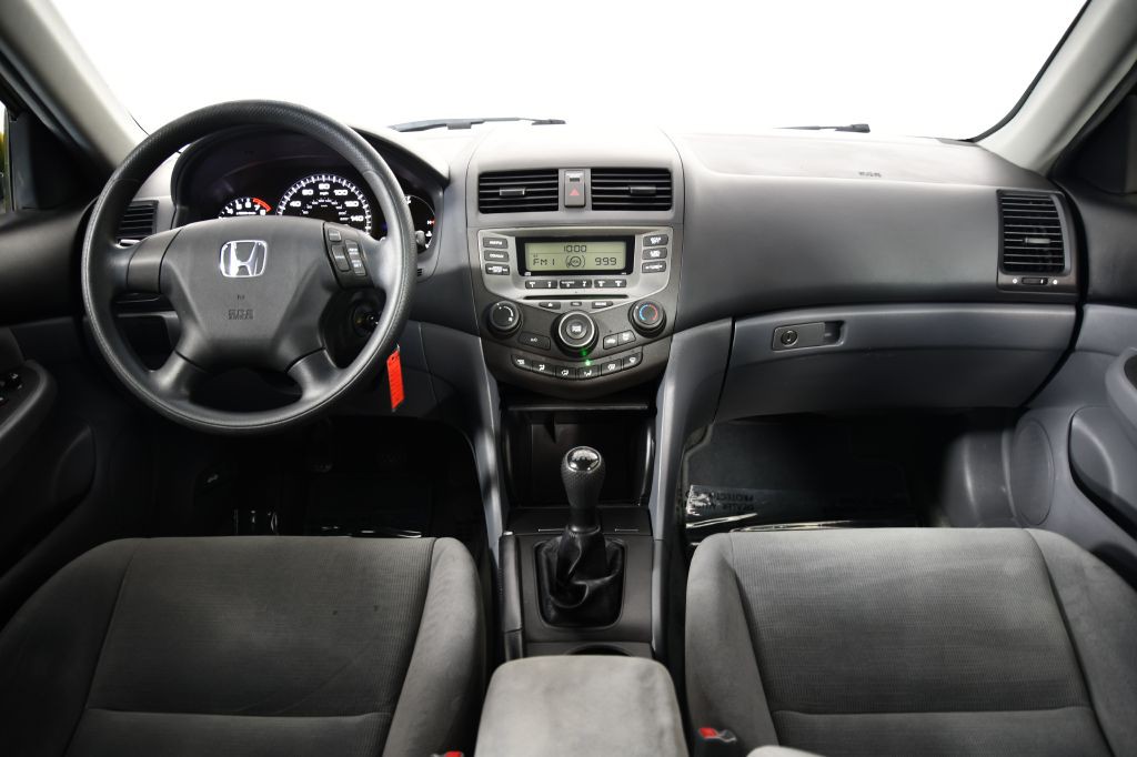 2007 Honda Accord Image 19