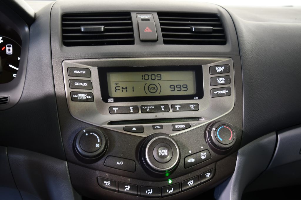 2007 Honda Accord Image 23