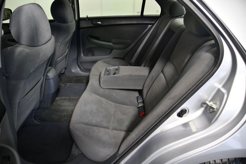 2007 Honda Accord Image 34