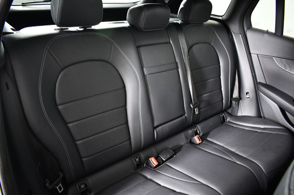 2018 Mercedes-Benz GLC-Class Image 26
