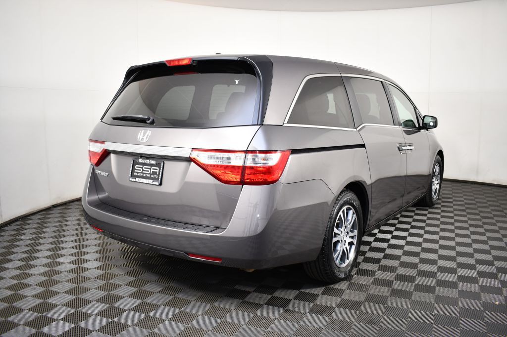 2011 Honda Odyssey Image 8