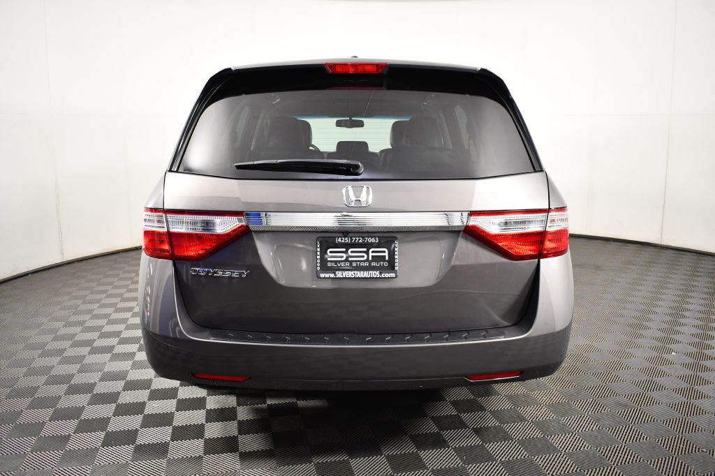 2011 Honda Odyssey Image 9