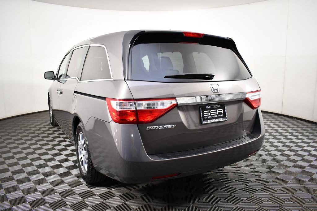 2011 Honda Odyssey Image 10