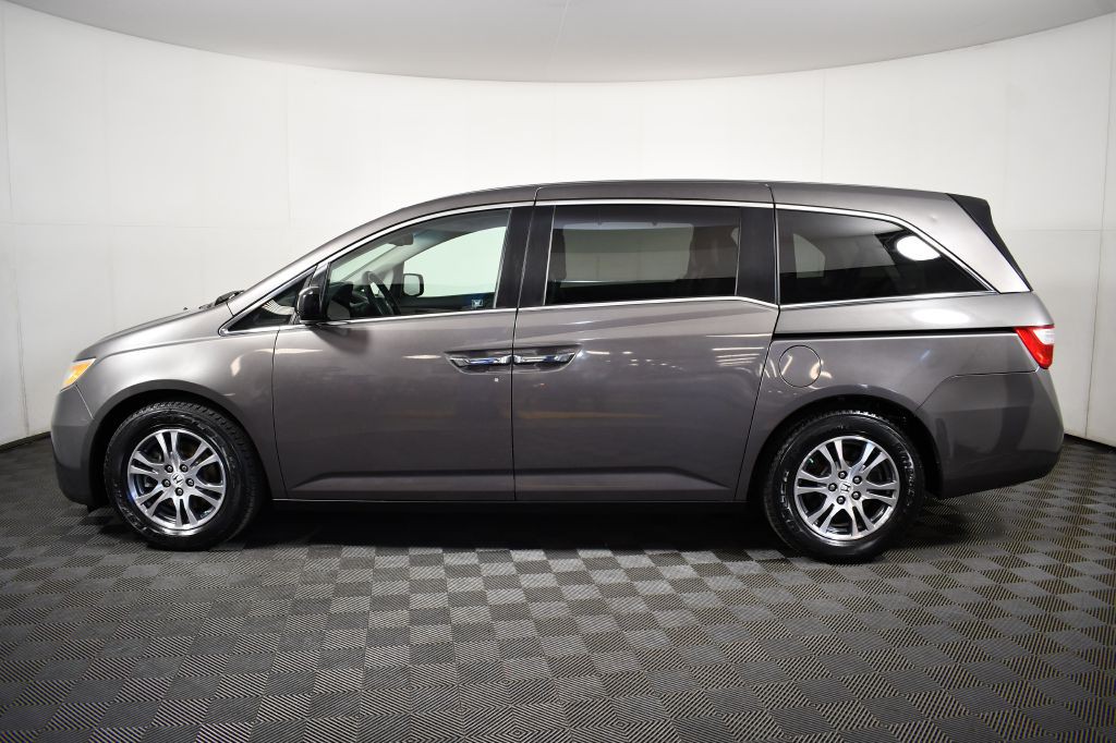 2011 Honda Odyssey Image 12