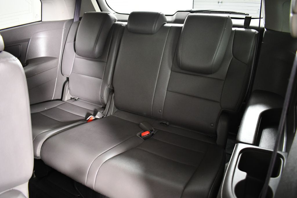 2011 Honda Odyssey Image 25